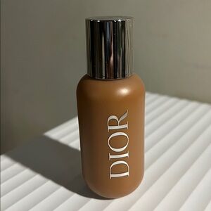 Dior Backstage Foundation Makeup warm 6